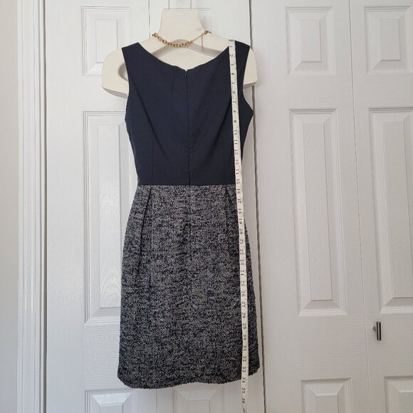 GAP Blue colourblock shift dress with wool skirt - Picture 4 of 9